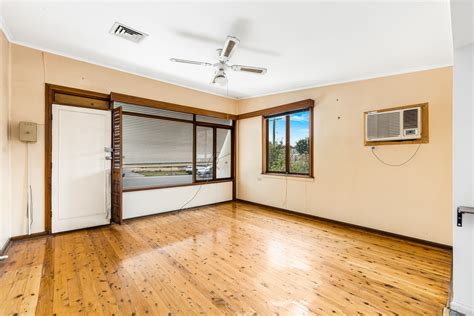 3 Heckenberg Avenue, SADLEIR NSW 2168 – Blaze Real Estate