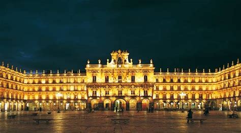 Salamanca Plaza Mayor Square: monuments in Salamanca at Spain is culture.