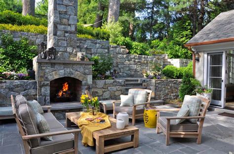 44 Traditional outdoor patio designs to capture your imagination