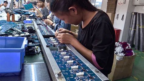 Inside a Small Chinese Electronics Factory - From the Archives | set ...