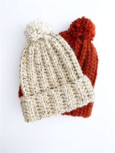 Crochet Chunky Hat Pattern - Free pattern and tutorial by Just Be Crafty