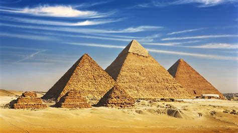 Pyramids of Giza and the Sphinx: Facts about the ancient Egyptian ...