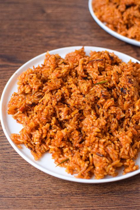 Simple Vegetarian Jollof Rice - The Canadian African