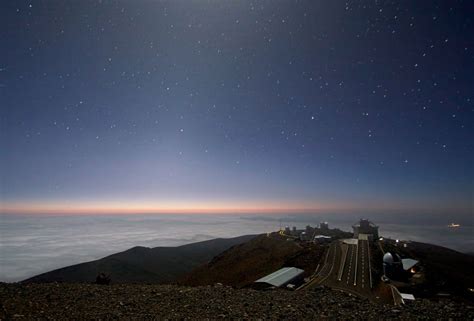 Zodiacal Light Over ESO's La Silla Observatory - Universe Today