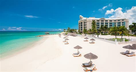 SANDALS Royal Bahamian: All-Inclusive Resort in Nassau