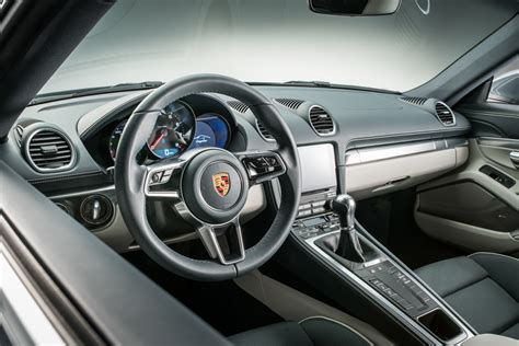 Porsche launches new 718 Cayman with 4-cylinder Turbo - Ferdinand