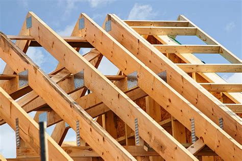 Standard Timber Frame Roof Structure Stock Image - Image of ...