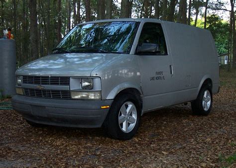 2005 Chevrolet Astro Cargo Van - Overview - CarGurus