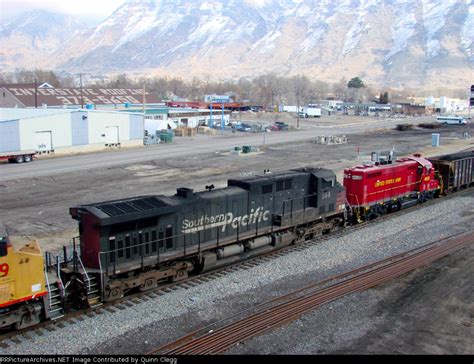 SOUTHERN PACIFIC GE AC4400CW NO.144 FEBRUARY 14,2010 PROVO,UTAH.