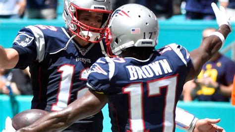 Tom Brady Comments on Potential Antonio Brown Return