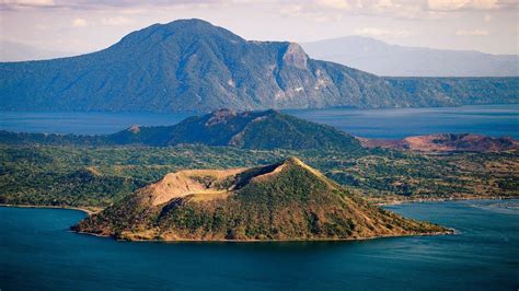 Taal Volcano Wallpapers - Wallpaper Cave