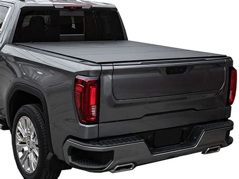 2023 Hyundai Santa Cruz Folding Tonneau Covers | RealTruck