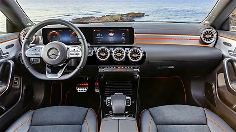 Mercedes CLA INTERIOR – - YouTube