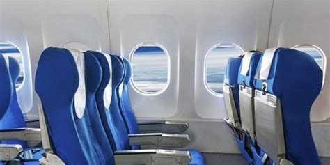 The Airlines With the Most Legroom: A Tall Traveler's Guide | HuffPost