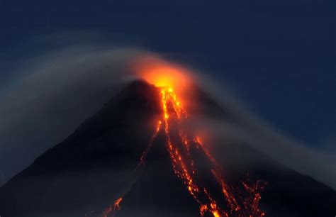 Alaskan Volcano Could Erupt In Coming Days