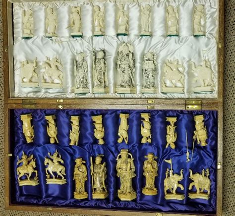 Antique Chess Set | Antiques Board