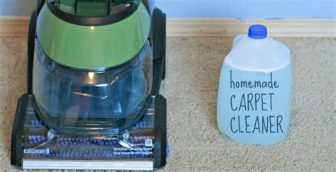 The proper way to make a DIY carpet cleaner | Grandma's Things