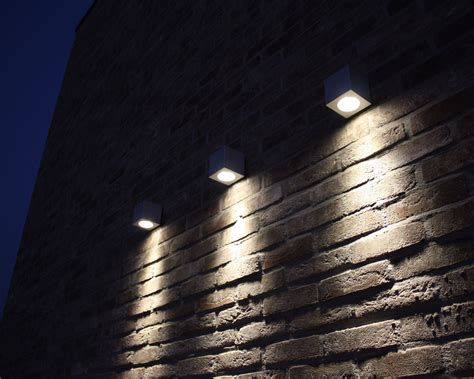 Brick wall lights - 10 essential components outdoor and indoor living ...