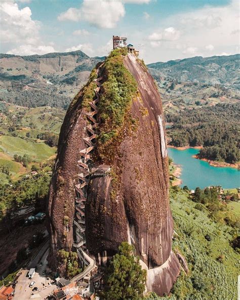 La Piedra Del Penol. Monolith in Columbia | Instagram, Colombia, Viaggi