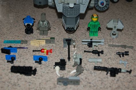 Lego Halo Weapons | Just a bunch of weapons. The carbine bel… | Flickr