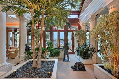 Atriums, Orangeries, and Indoor Gardens - Christie’s International Real ...