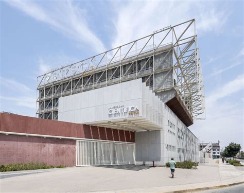 Galería de Campus Universitario de la Universidad Científica del Sur en ...