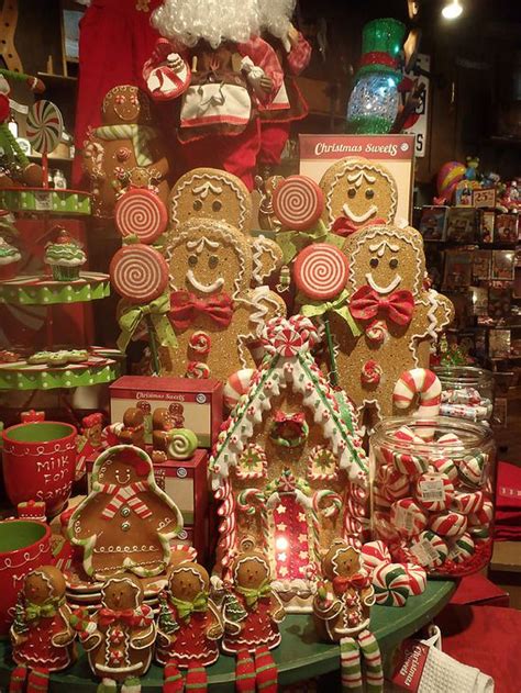 Gingerbread dreams at Cracker Barrel | Gingerbread christmas decor ...