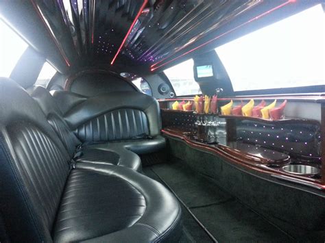 Super Stretch Limousine - City Limousine Service