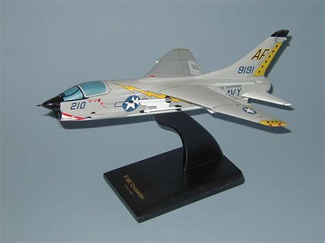 F-8 Crusader Airplane Model – MAM - Scalecraft