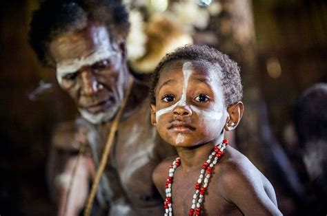 Daftar Suku-Suku di Pulau Papua, dengan Penjelasannya Lengkap! - Sonora.id