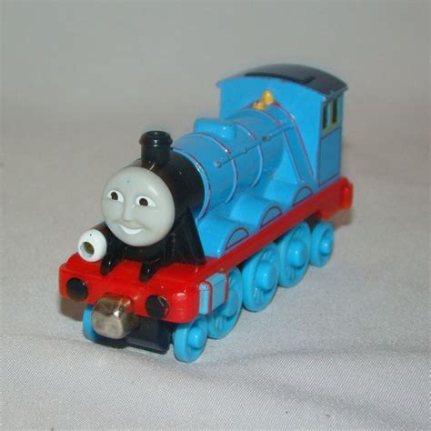 Thomas & Friends Take Along Lights & Sounds Gordon – geekedouttoys