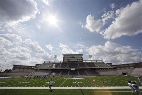 $60 Million Texas High School Stadium Deemed Unsafe for Football - NBC News