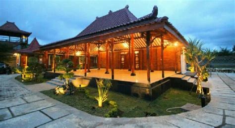 Mengenal Rumah Adat Joglo, Bentuk Jati Diri Masyarakat Jawa ...