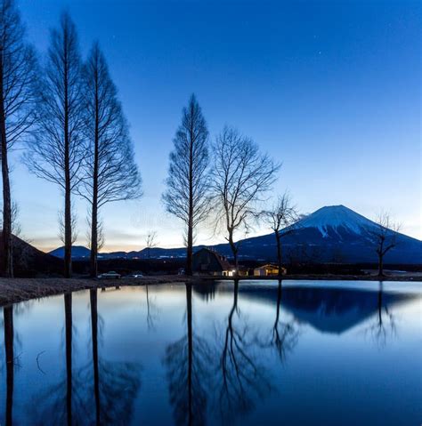 Mount Fuji Fujisan Sunrise stock image. Image of peaceful - 82279491