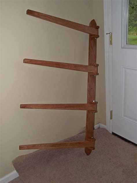 Wooden Quilt Rack Wall Mount PDF Woodworking