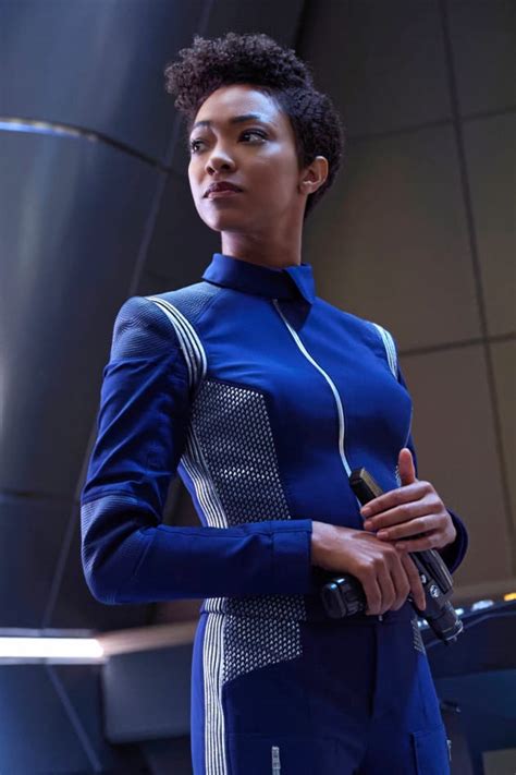 First Officer Michael Burnham - Star Trek: Discovery - TV Fanatic