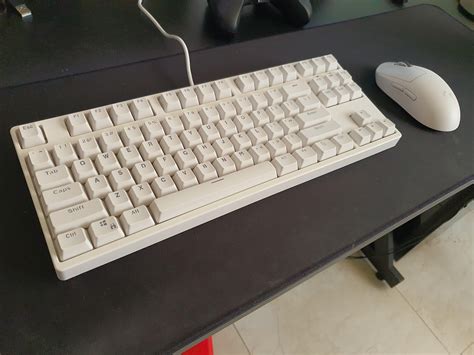 My first all white custom mechanical keyboard : r/MechanicalKeyboards