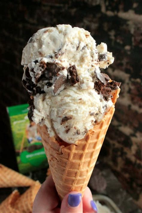 Thin Mint Ice Cream - No Churn Ice Cream - Big Bear's Wife