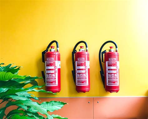 Minimum Fire Extinguisher Height From Floor To Ceiling | Viewfloor.co