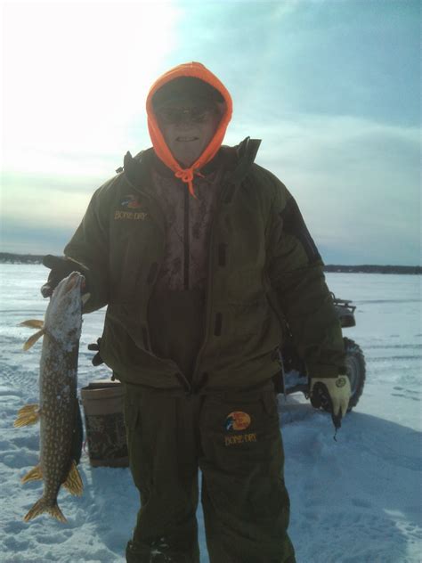 Houghton Lake Walleye Report: Houghton Lake Ice Fishing 1/31/14