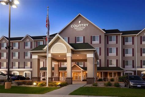 COUNTRY INN & SUITES BY RADISSON, NORTHWOOD, IA $75 ($̶8̶9̶) - Updated ...