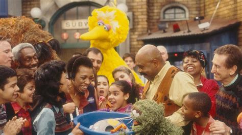 Sesame Street: Classic Episodes | Now Streaming on Crave