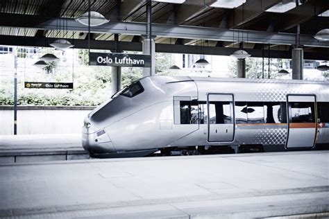 Transport from Oslo's airports to the city centre - European Design Awards