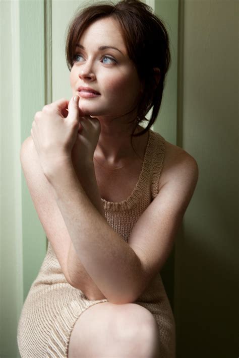 Alexis Bledel - Alexis Bledel Photo (32159692) - Fanpop