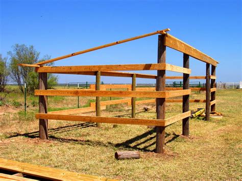 Horse Lean to Shelter Plans | Horse shed, Horse barn plans, Horse shelter