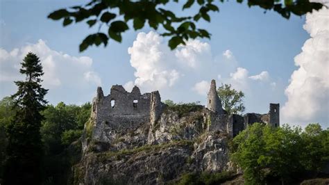 15 Most Unique Castles in Belgium - Paulina on the road