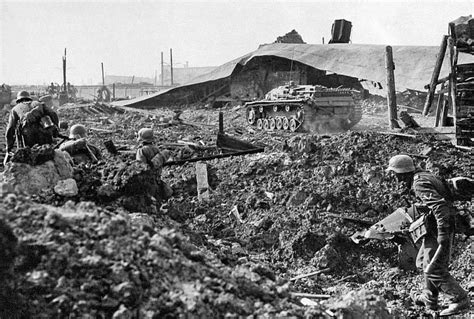 History in Photos: Stalingrad, 1942