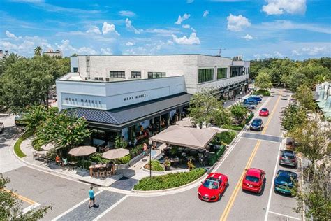 Hyde Park Village is one of the best places to shop in Tampa