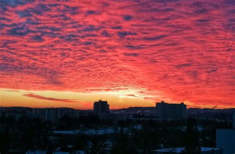 Sonnenuntergang in Stuttgart: Spektakuläres Farbenmeer am Himmel – was ...