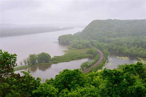 4 National Parks In Iowa To Visit In 2024